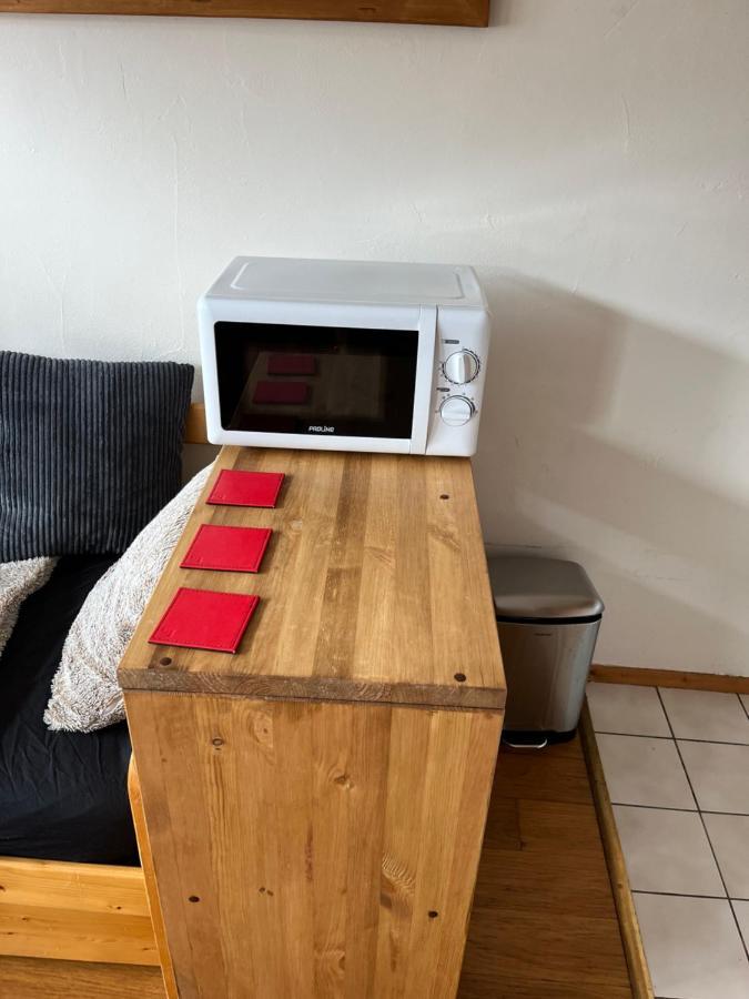 Bright Refurbished Apartment - Central レ・ズッシュ エクステリア 写真